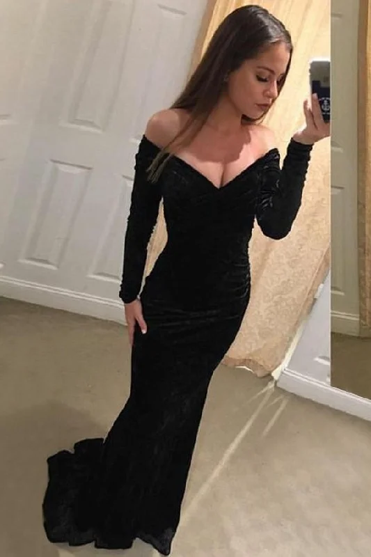 Pretty Black Long Sleeves Backless Sheath Prom Dress