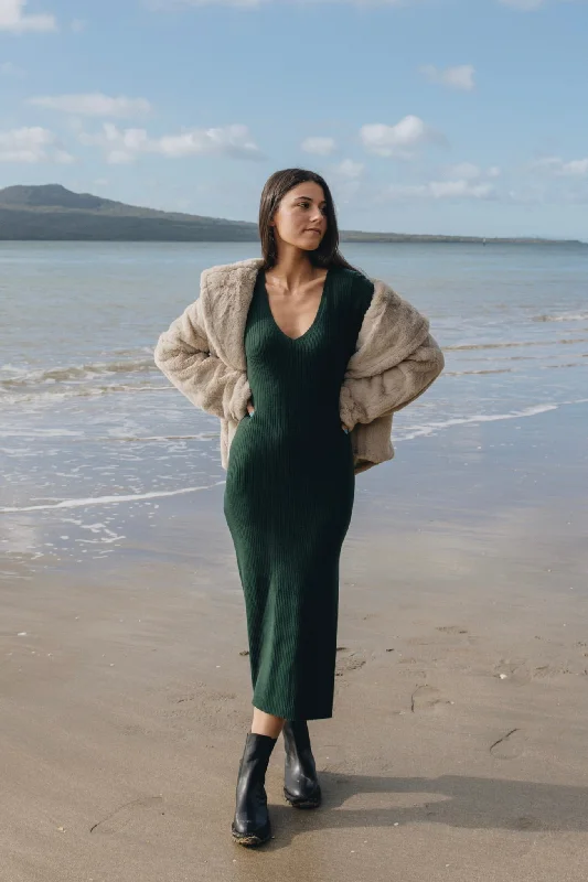Skillful Forest Rib Knit LS V Neck Midi Dress Chic Bohemian Midi Dress