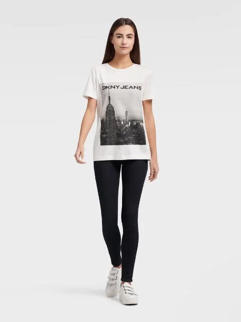 DKNY CITYSCAPE LOGO TEE