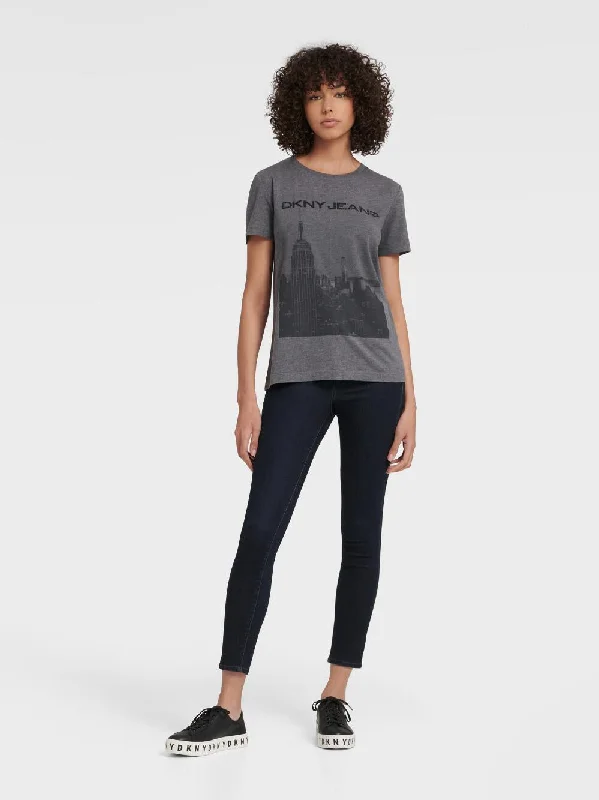 DKNY CITYSCAPE LOGO TEE