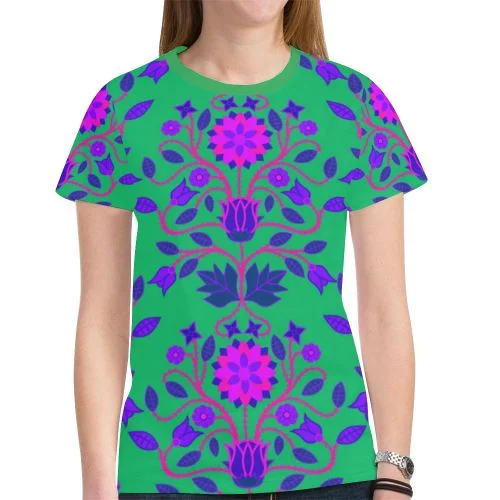 Floral Beadwork Four Clans Deep Lake T-shirt for Women