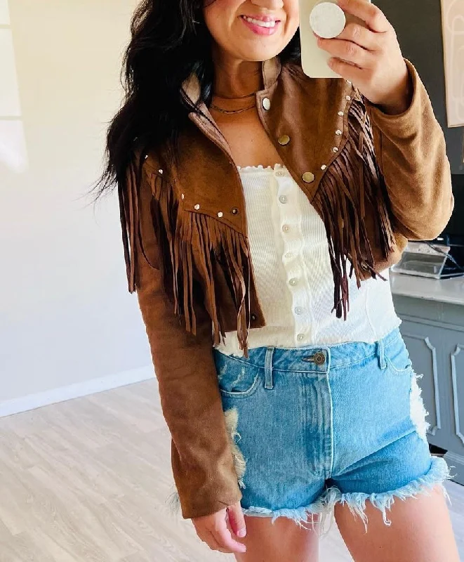 Cropped Fringe Studded Faux Suede Western Jacket Women’s Size Small Brown Front Pockets Side Pockets Patch Pockets