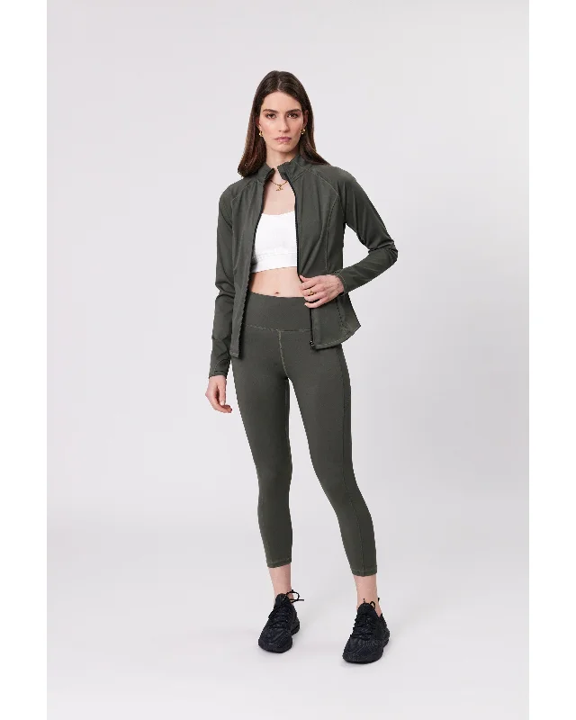 Marlow Pace 7/8 Legging - Kelp Comfortable Ribbed Waistband Leggings