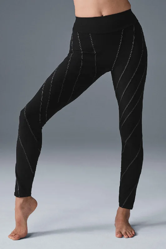 Alosoft High-Waist Sunray Legging - Black/White Chic Workout Leggings