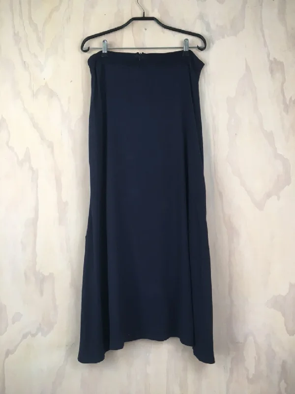 Vesta 2 Split Skirt -Navy Crepe Sateen