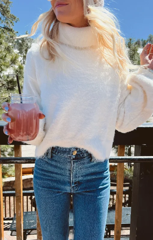 Chester Sweater ~ White Knit Stretchy Elastic Breathable