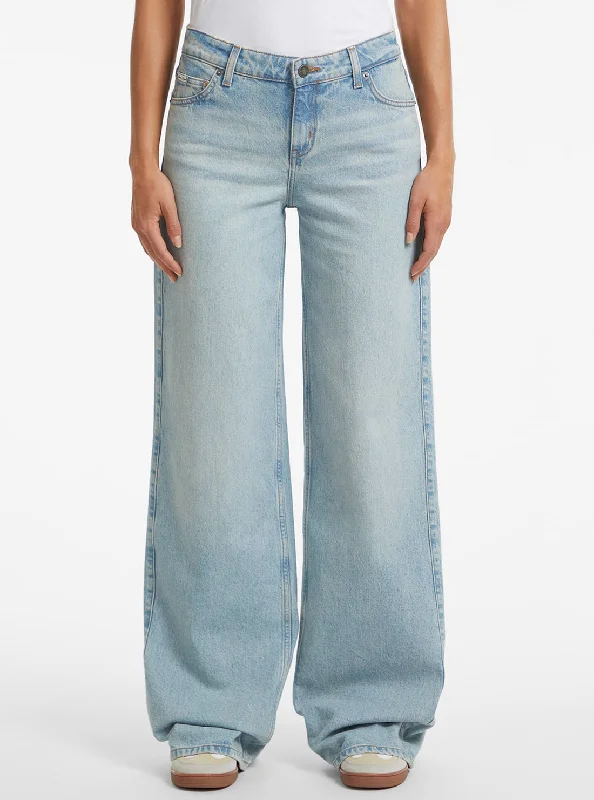 Guess Jeans G11 Wide Leg Jeans Stylish Tapered Fit Jeans