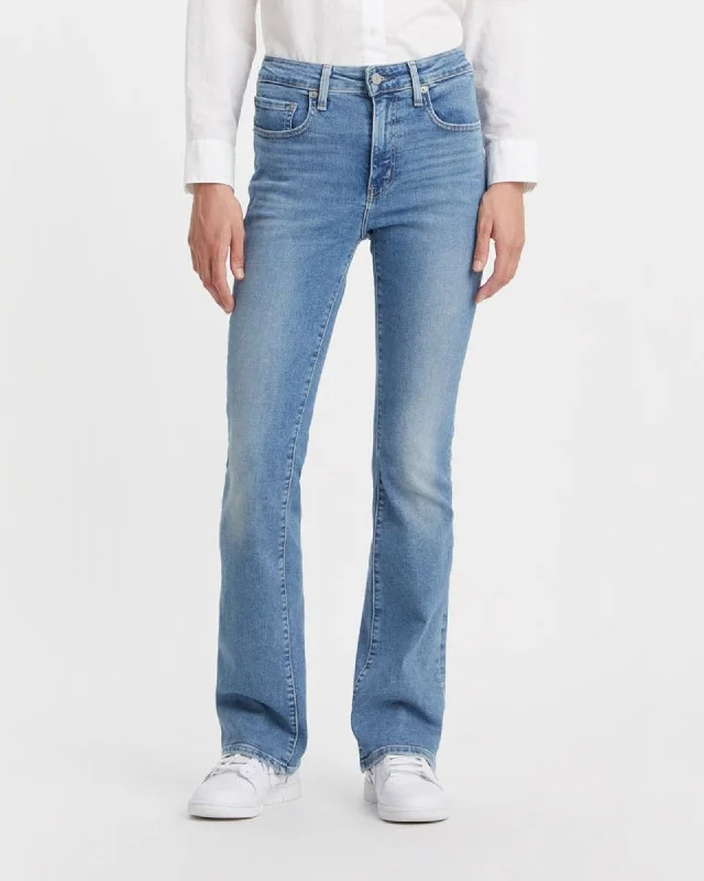Levi's® Womens 725 High Rise Bootcut Jeans - Blue Wave Light Fashionable Cropped Denim Jeans