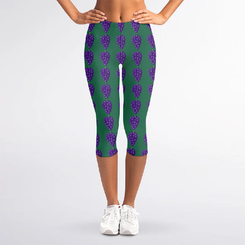 Purple Grape Pattern Print Women's Capri Leggings