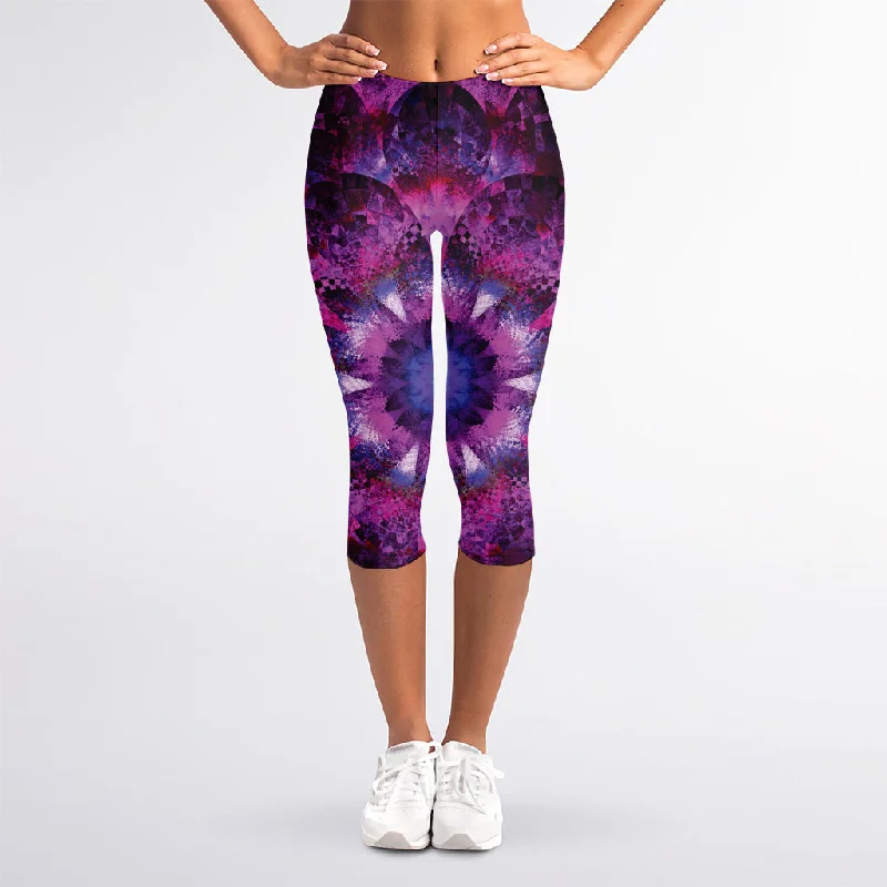 Purple Mandala Flower Print Women's Capri Leggings