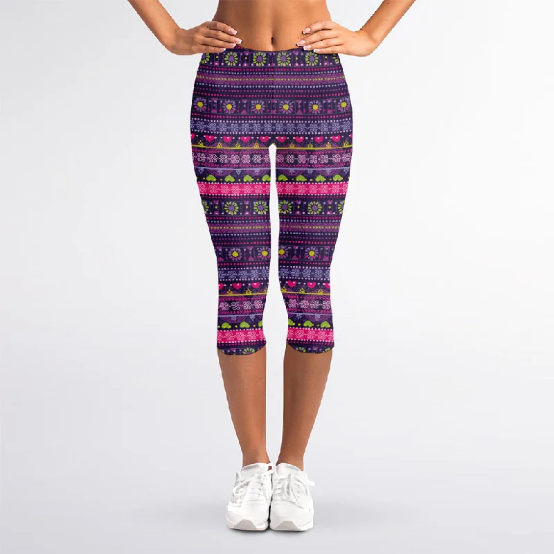 Purple Native Tribal Pattern Print Women's Capri Leggings