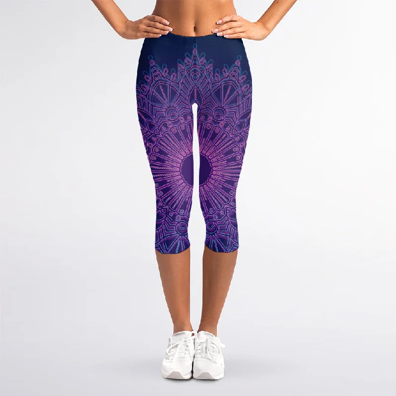 Purple Trippy Mandala Print Women's Capri Leggings