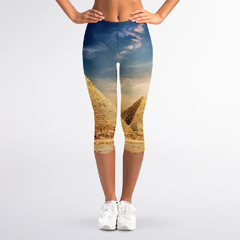 Pyramid Sunset Print Women's Capri Leggings