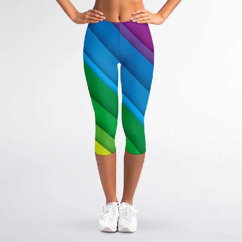 Rainbow Diagonal Lines Pattern Print Women's Capri Leggings