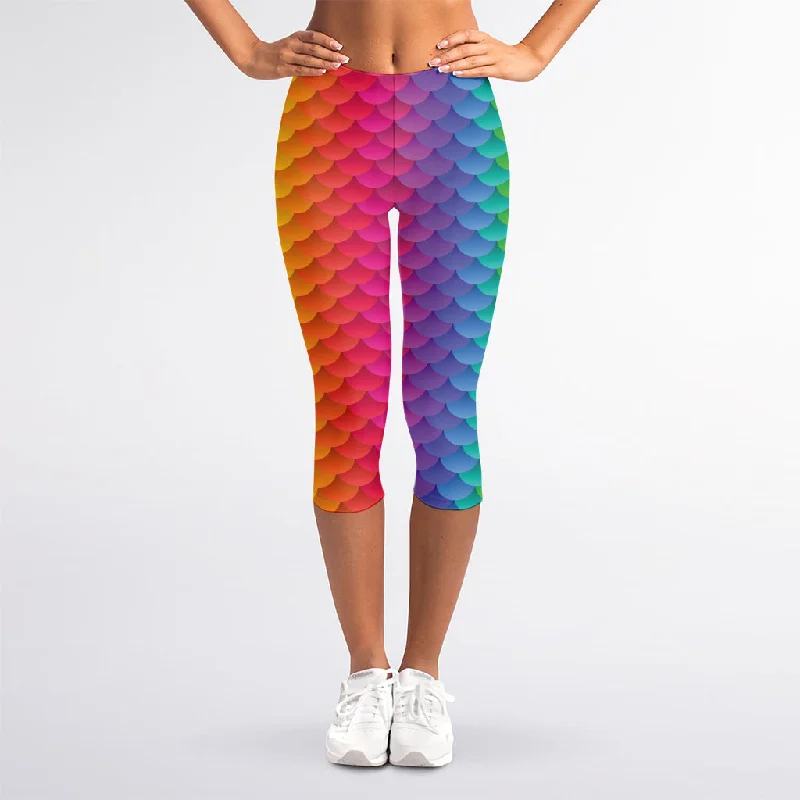 Rainbow Mermaid Scale Pattern Print Women's Capri Leggings