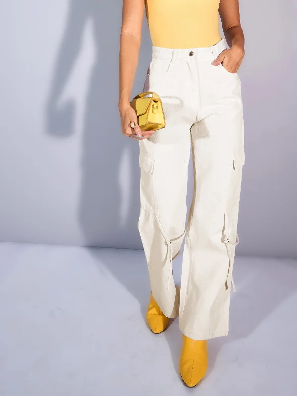 Women White Twill Looped Straps Cargo Jeans Elegant Tapered Leg Denim