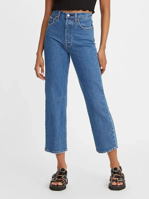 Ribcage Straight Ankle Jeans